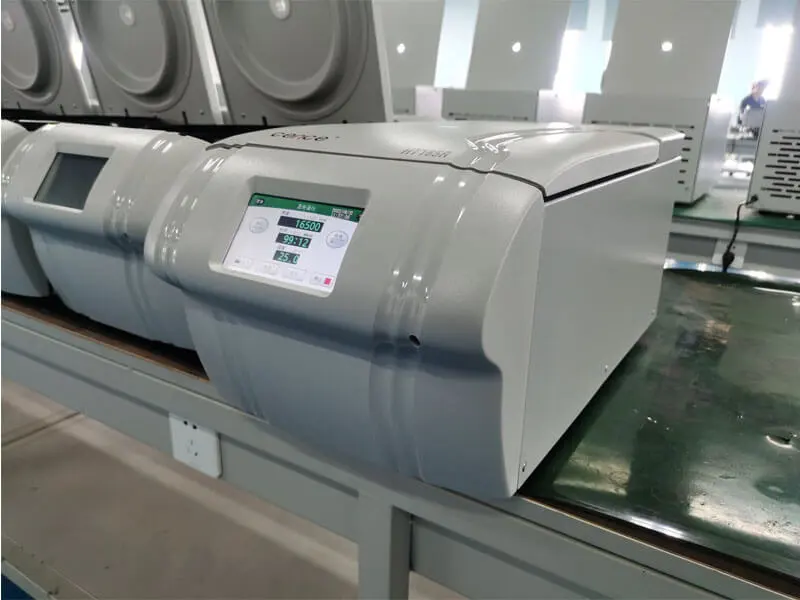 use of centrifuge machine in laboratory