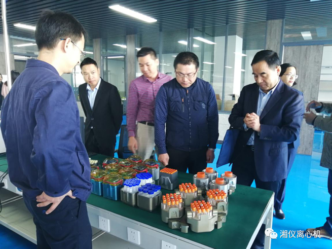 Expert Members Of The Inspection Expert Committee Of The Changsha Medical Device Industry Association Visited Medical Equipment Enterprises Such As Hunan Xiangyi Laboratory Instrument Development Co., Ltd