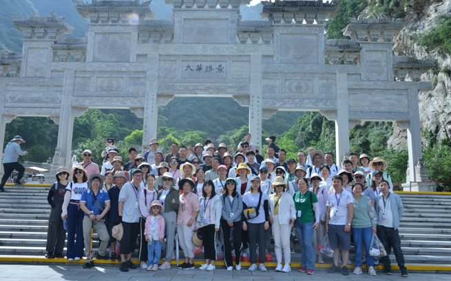 Xiangyi Staff Gathered In The Ancient Capital Xi'An To Experience The Thousand-Year History And Culture Journey.