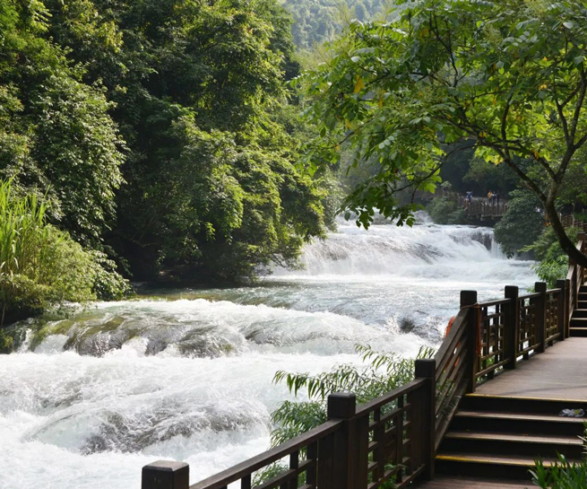 Celebrate The 100th Anniversary Of The Founding Of The Communist Party Of China, Xiangyi Centrifuge Colorful Guizhou 5 Days Tour